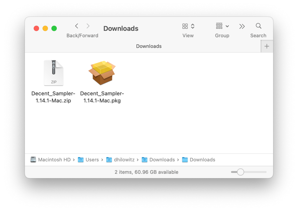 A Macintosh Downloads folder window showing two files: Decent_Sampler-1.14.1-Mac.zip
Decent_Sampler-1.14.1-Mac.pkg